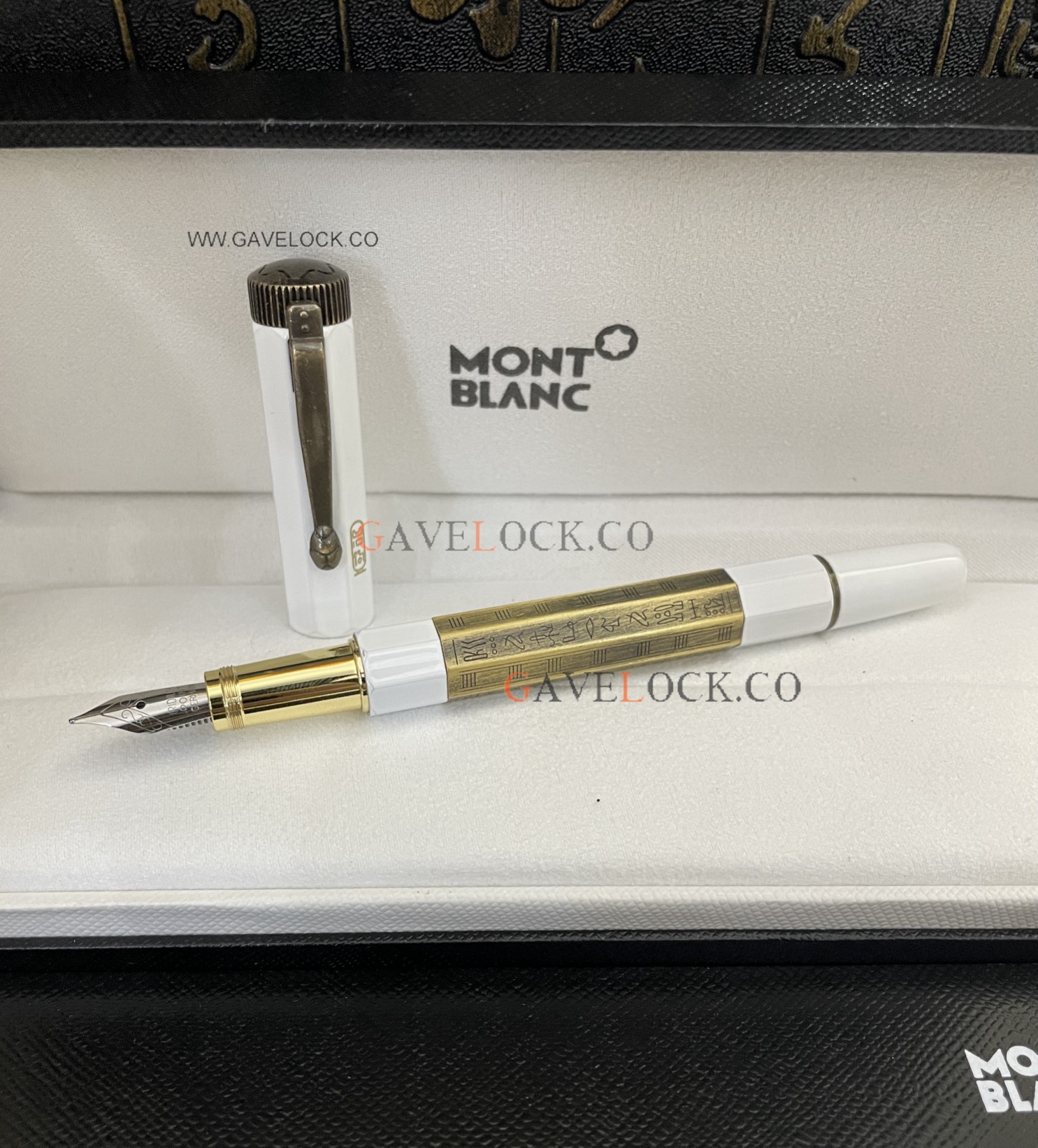 Copy Egyptomania Montblanc Fountian Pen White & Gold